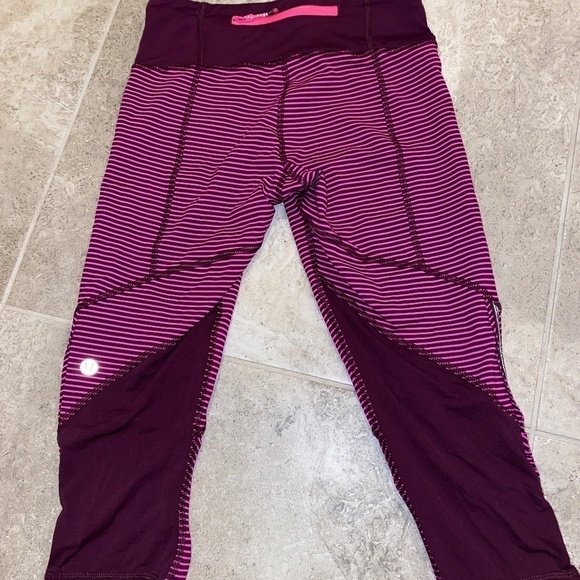 Run For Your Life Crop Hyper Stripe Raspberry Glo Light - Picture 7 of 8